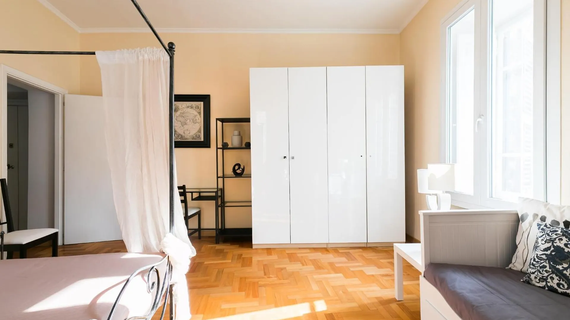 Homehouse Giulio Cesare-San Pietro Ρώμη 0*,  Ιταλία
